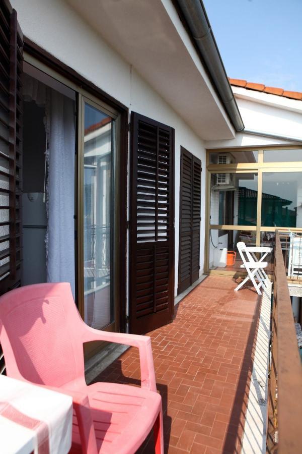 Rooms Torcello - With Shared Bathroom Порторож Экстерьер фото